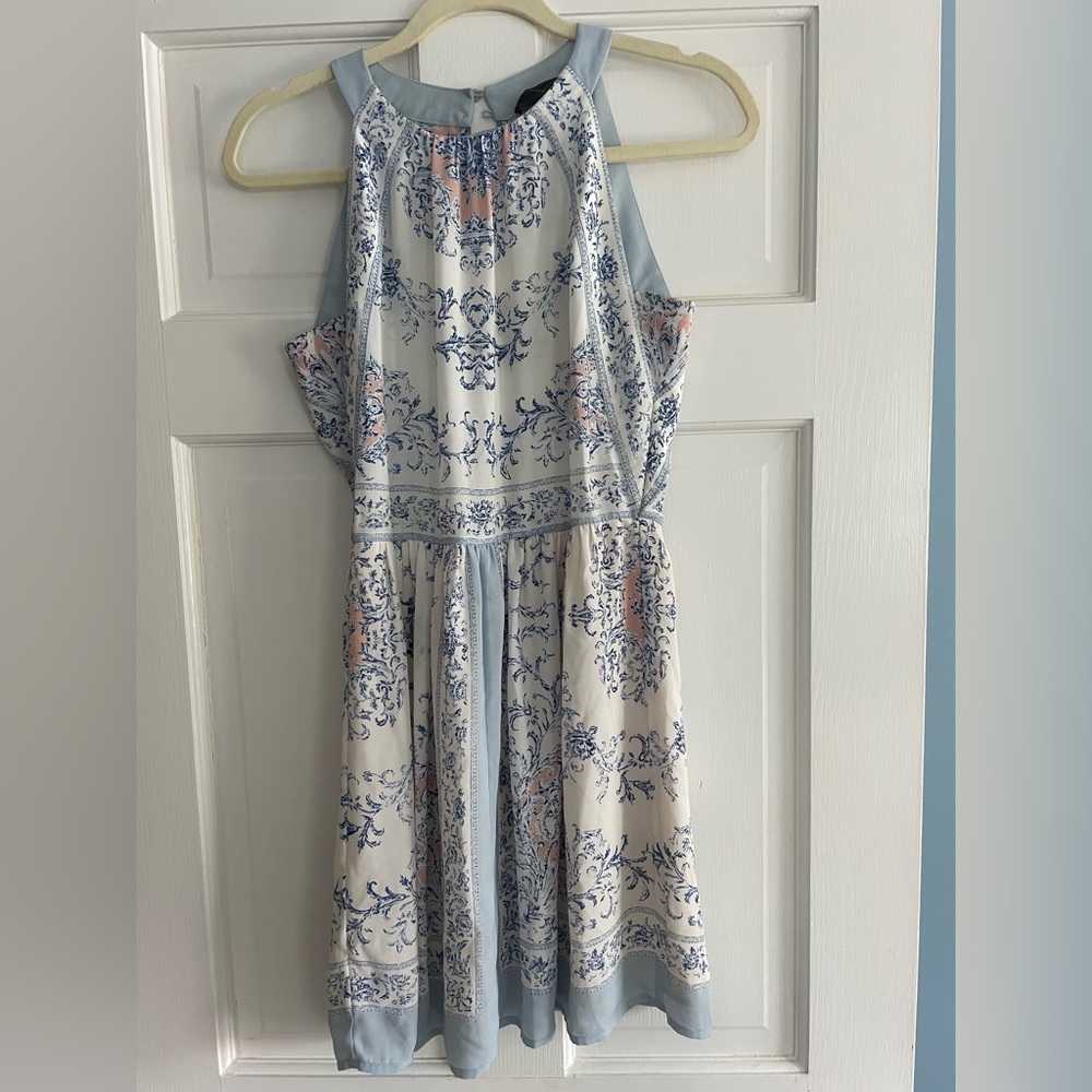 BCBG MAXAZRIA blue and white high kneck dress
